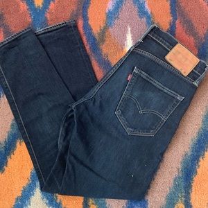 Men's dark rinse Levi's 512 jeans